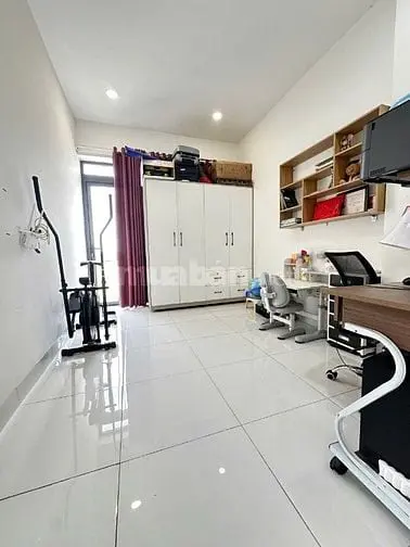 • 💎 Nhà 2 Tầng – 84M² – Hxh Thông – Long Trường – 6 Tỷ 5 • Diện Tích: