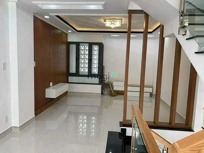 Bán Nhà 4 Tầng - Trung Tâm Long Trường Quận 9
