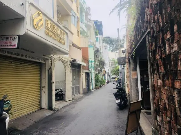 Bán Nhà Riêng Tại Đường Huyền Quang, Phường Tân Định, Quận 1, Hồ Chí Minh Diện Tích 33M2