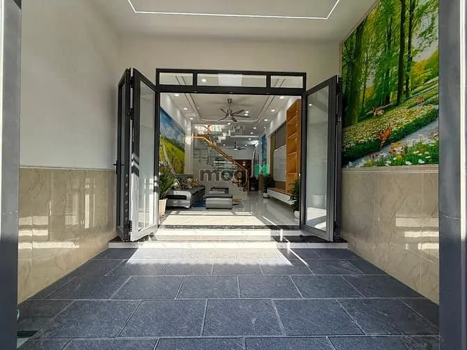 Nhà Mới Đường Thạnh Xuân 43, Dt:4M X15M, Trệt, 1 Lầu, 3Pn, Sân Trước