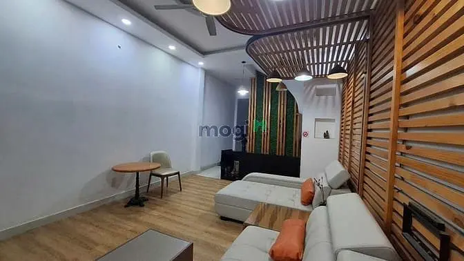 6038222 ảnh đại diện 1