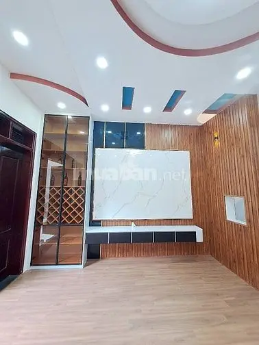 Hẻm Xe Hơi 6M_Nguyễn Phúc Chu_Tân Bình_Shr_1T2L_49M_Lh0974945908 Sang