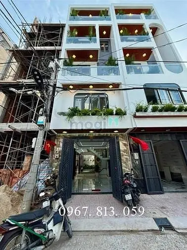 Nhà Đường Thông, Dt:4.2X19M, Lửng, 3Lầu, 4Pn, 6Vs, Gara Ô Tô, S/Thượng