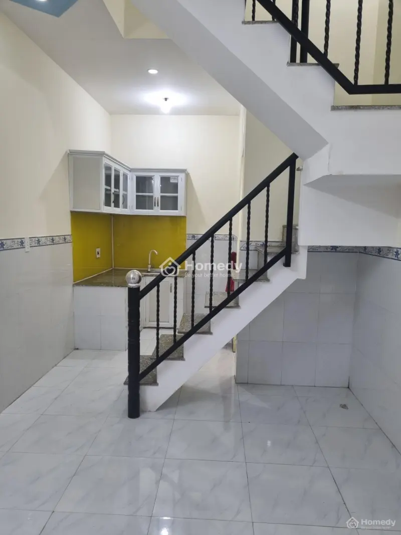 Chính Chủ Cho Thuê Nguyên Căn Ngay Trung Tâm Q12