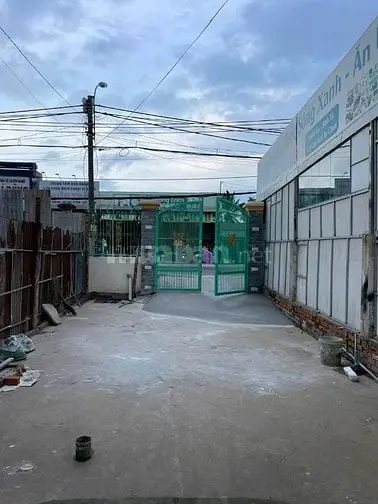 🏠 Bán Nhà Mặt Tiền - Vị Trí Đắc Địa - Kinh Doanh Siêu Lợi Nhuận