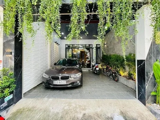 Nhà Đẹp 100M2 Ngang 5,5 Ngay Cư Xá Đô Thành. Đường Rộng 6M.chỉ 8,75 Tỷ