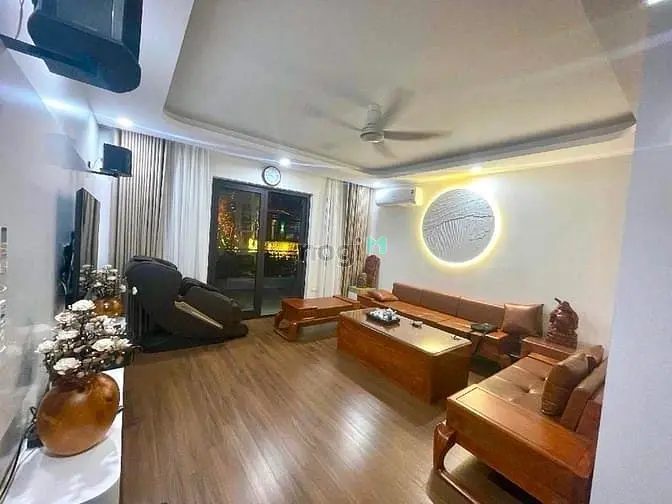 6038457 ảnh đại diện 1