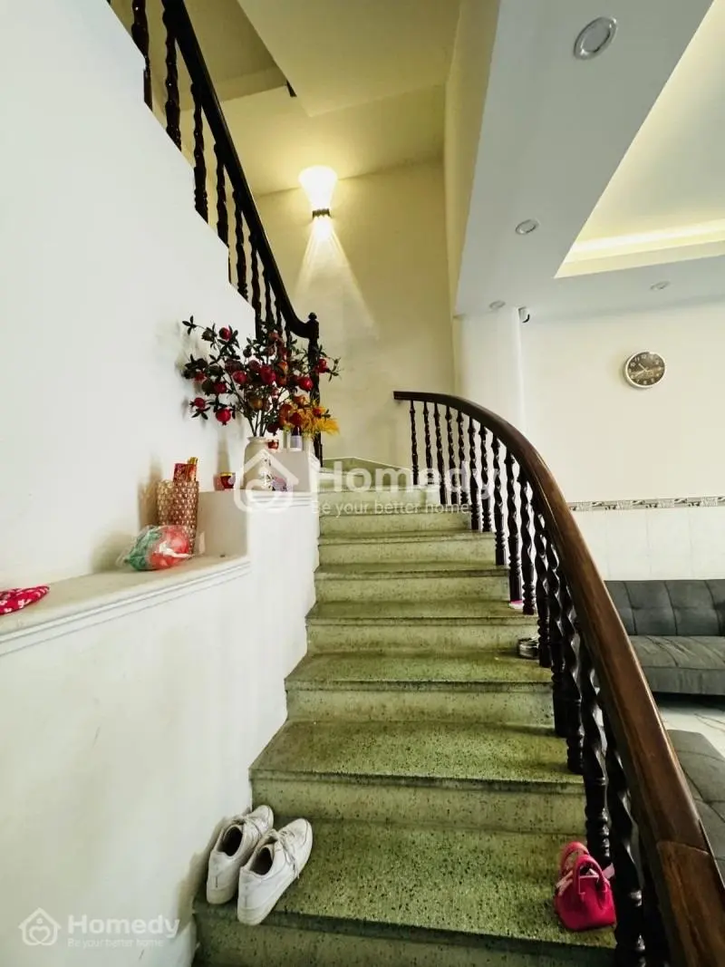 Nhà Quận 1 Ngang 4.5*13.5 - 4 Tầng - 4Pn Hxh Vị Trí Vip Nguyễn Trãi/ Cống Quỳnh - Giá:  18 Tỷ ( Tl)