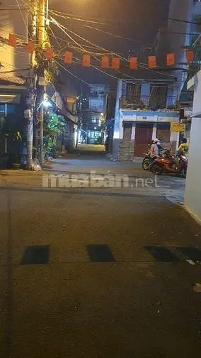 Cho Thuê Nhà Nhỏ Riêng Biệt Bà Hom Quận 6, Hẽm Xe Hơi Đến Nhà, Điện Nư