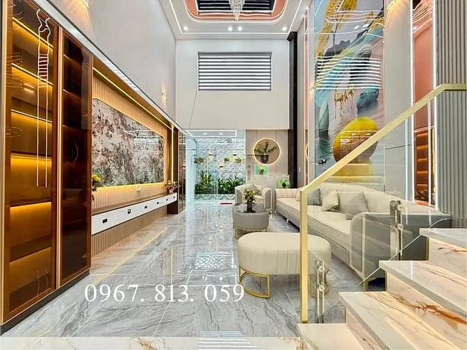 Nhà Đường Thông, Dt:4.2X19M, Lửng, 3Lầu, 4Pn, 6Vs, Gara Ô Tô, S/Thượng