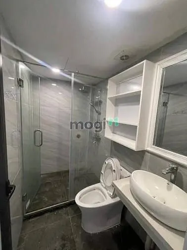 Nhà Dòng Tiền - Hoàng Quốc Việt - Doanh Thu 210Tr/ Tháng