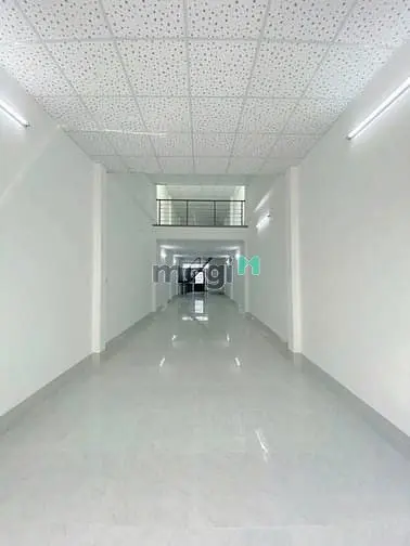 Nhà Trệt Lửng Mặt Tiền Lý Thường Kiệt Gần Bến Ninh Kiều, Cần Thơ