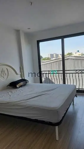 Nhà Đẹp Phố Đức Giang Long Biên 50M2, 5 Tầng, Lô Góc, Thang Máy, Ô Tô