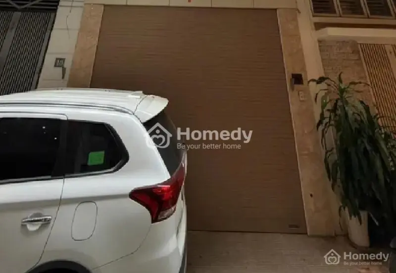 Bán Gấp Nhà Cầu Giấy, Ô Tô Vào Nhà, Lô Góc, Cực Yên Tĩnh, Mt 5M, Giá Nhỉnh 18 Tỷ