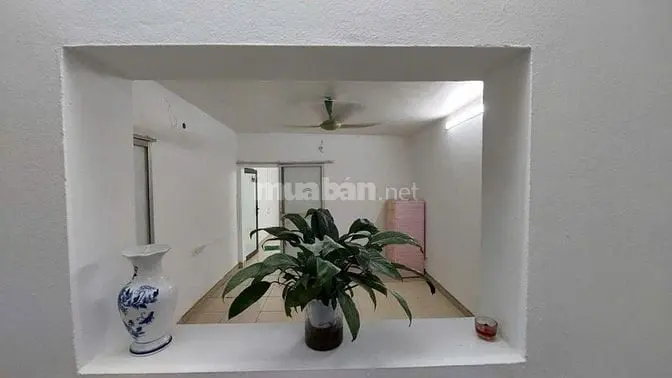 Tập Thể Tầng 1 Ôto Đỗ Cửa 2 Mặt Ngõ Kinh Doanh Mạt Tiền 5M