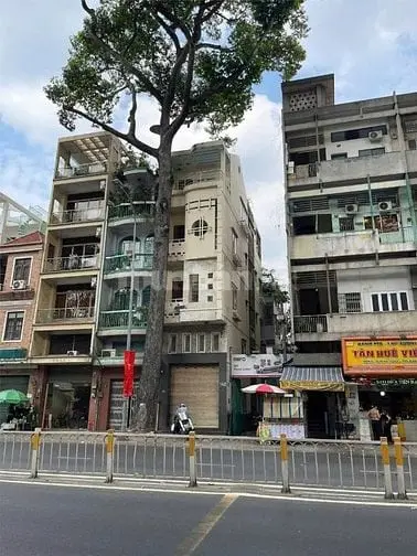 Bán Nhà Góc 2 Mặt Tiền 142 Nguyễn Tri Phương, Phường 9, Quận 5.
