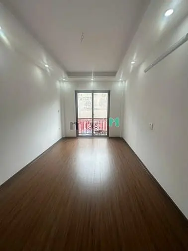 Bán Nhà Phố Hoa Lâm 30M2- 5 Tầng- 6 Tỷ, Gần Ô Tô, Bigc Long Biên