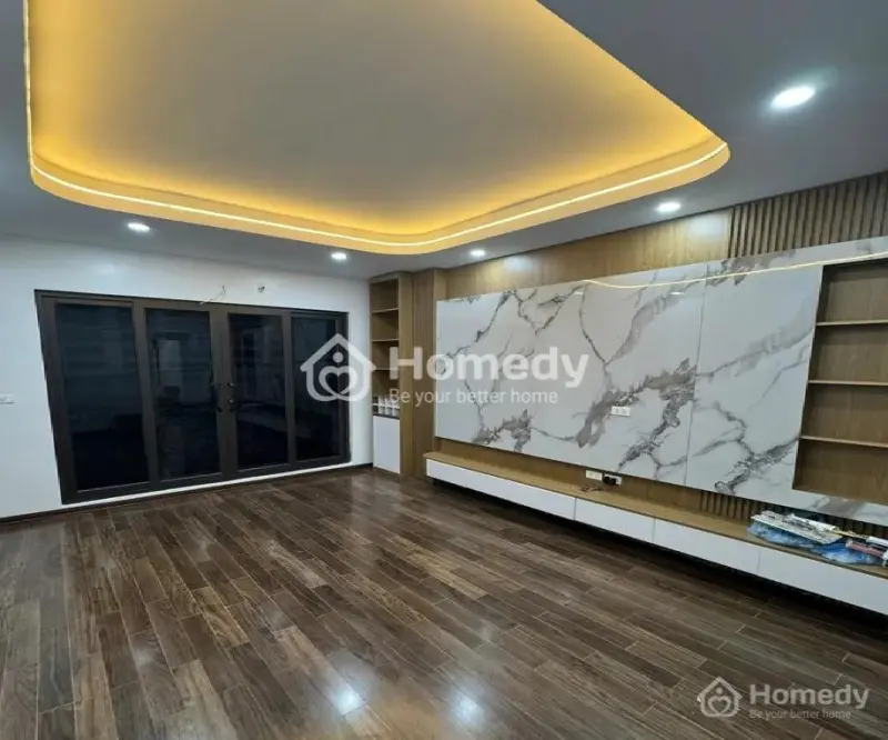 Chính Chủ Bán Gấp Nhà Cầu Giấy Để Mua Biệt Thự, Nhà 50M2, 6 Tầng, Giá 15.6 Tỷ.