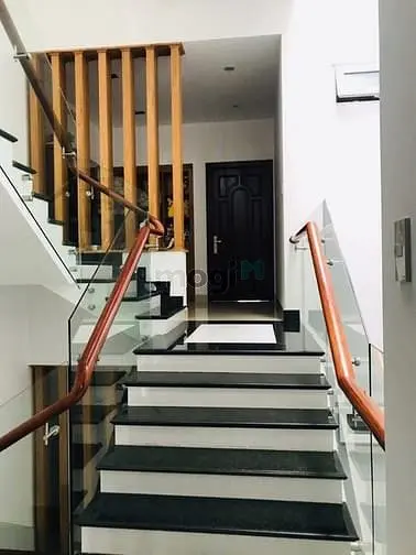 Bán Toà Nhà 7 Tầng, Mặt Tiền Cao Thị Chính Q.7 – Đường 30M, Ngay Pmh