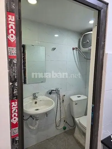 Cho Thuê Cả Nhà 3 Tầng Sạch Sẽ