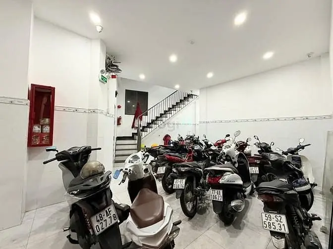 Căn Hộ Dịch Vụ Đường Điện Biên Phủ ,P Gia Định ( P 15 Bình Thạnh Cũ )