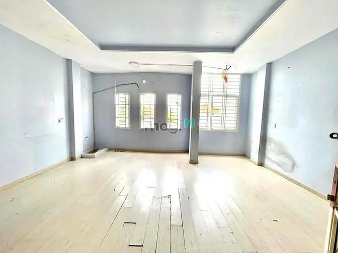 Chdv Nguyễn Văn Khối 7X20M Trệt.2L.8P.5Wc