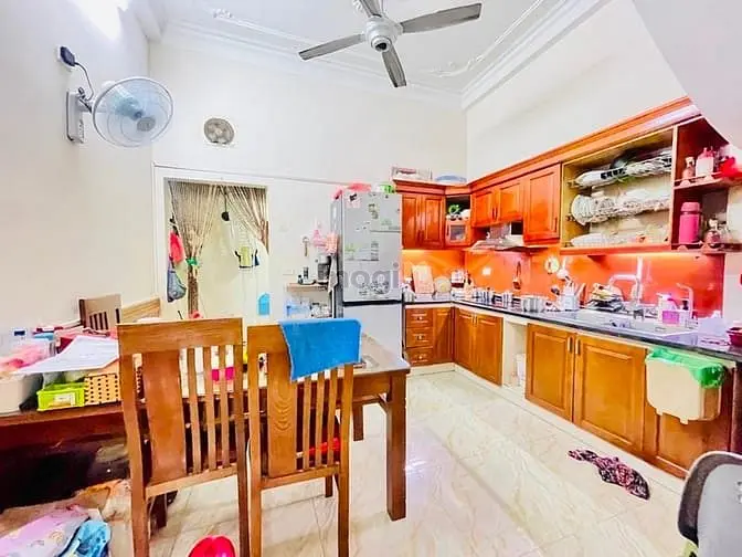 Bán Nhà Nguyễn Khang, Cầu Giấy Siêu Đẹp 45Mx5T 10.6 Tỉ