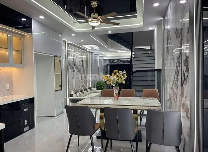 Chủ Kẹt Tiền Cần Bán Gấp Nhà 65,5M2/7Ty890 Đường Sư Vạn Hạnh P12 Q10