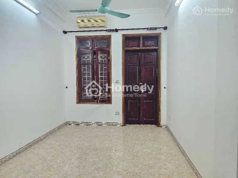 Bán Nhà Phố Yên Lạc - Hai Bà Trưng - Ô Tô Đỗ Cửa – 39M² – 4 Tầng – Giá 13.1 Tỷ