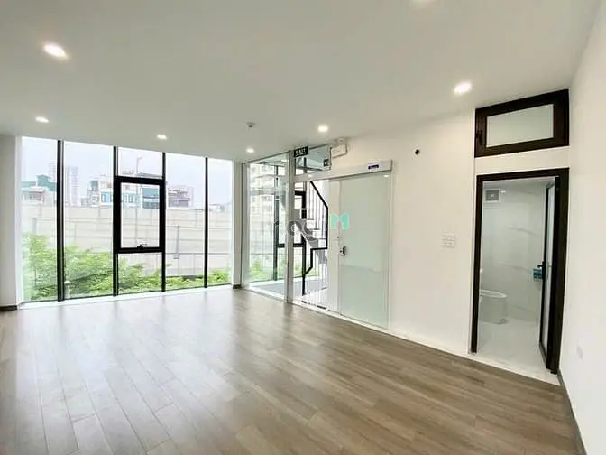 Bán Nhà Phố Trần Quý Kiên 59M², 4T, Mt 5.5M, Ôto Tránh, Vỉa Hè, 18 Tỷ