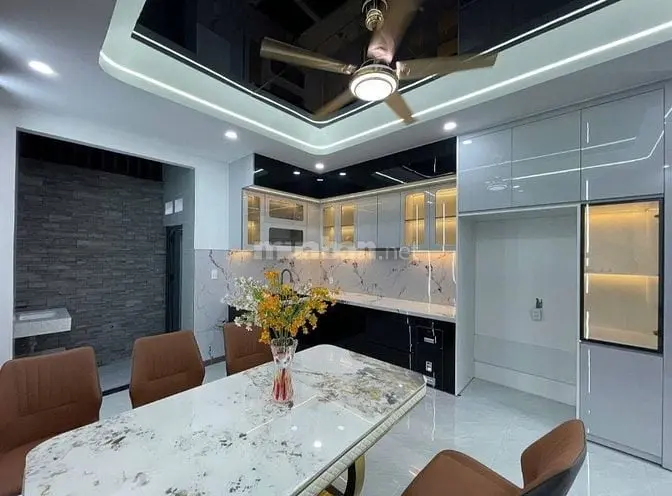 Chủ Kẹt Tiền Cần Bán Gấp Nhà 65,5M2/7Ty890 Đường Sư Vạn Hạnh P12 Q10
