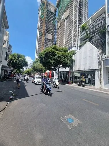Biệt Thự Xây Mới Vào Ở Ngay Tiện Khai Thác Homestay 360M2 Giá 4,85 Tỷ