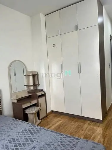 Chung Cư Sg Tower, Thoại Ngọc Hầu, Tp: 2P Ngủ, Có Nội Thất, 60M2, 7Tr5