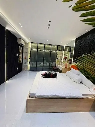 Bán Nr 4Pn 5Wc 55,7M2 Giá 2,65 Tỷ Tại Nguyễn Tiểu La, P 8, Q10, Hcm