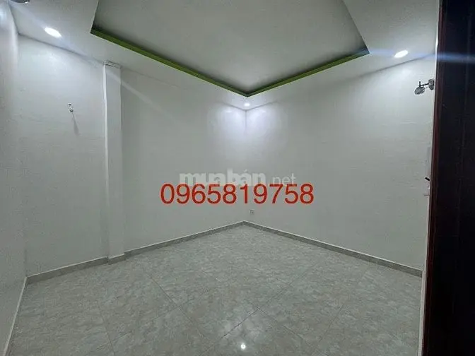 Nhà Nguyên Căn Mới Cứng Sau Lưng City Ford Thủ Đức, Gần Chợ Bình Triệu