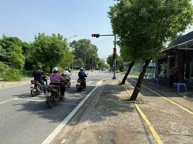 Bán Siêu Phẩm Đất Mặt Tiền Đường Song Hành Giá Chỉ 14.8 Tỷ Tl