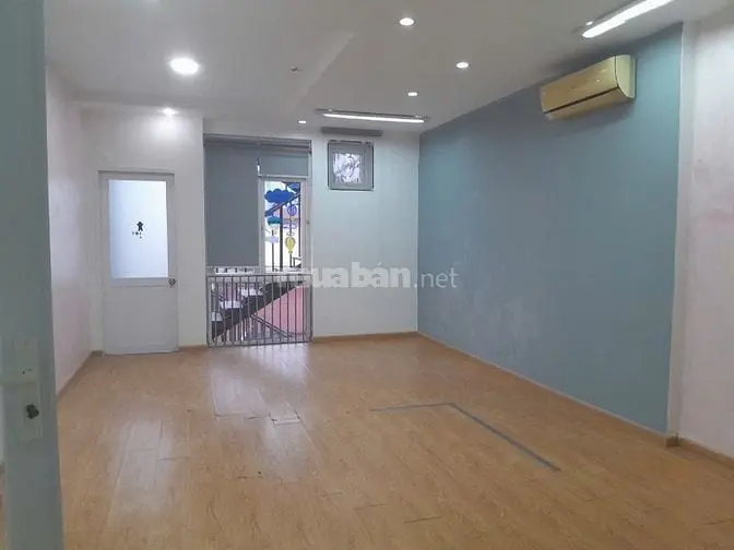 Cho Thuê Nhà Hẻm 4M(Xh) Cách Mạng Tháng 8, P.11, Q.3 Giá 90Tr