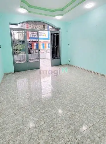Nhà Mới 99%, (4.3X16M 3L 5Pn, 4Wc) Mt Lạc Long Quân Q11