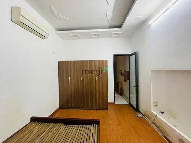 Bán Nhà Nhỉnh 10 Tỷ Trần Duy Hưng