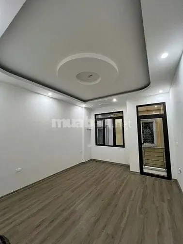 Bán Nhà 42M2 X 4 Tầng, Mặt Tiền 4M, Giá 7.9 Tỷ Kim Giang