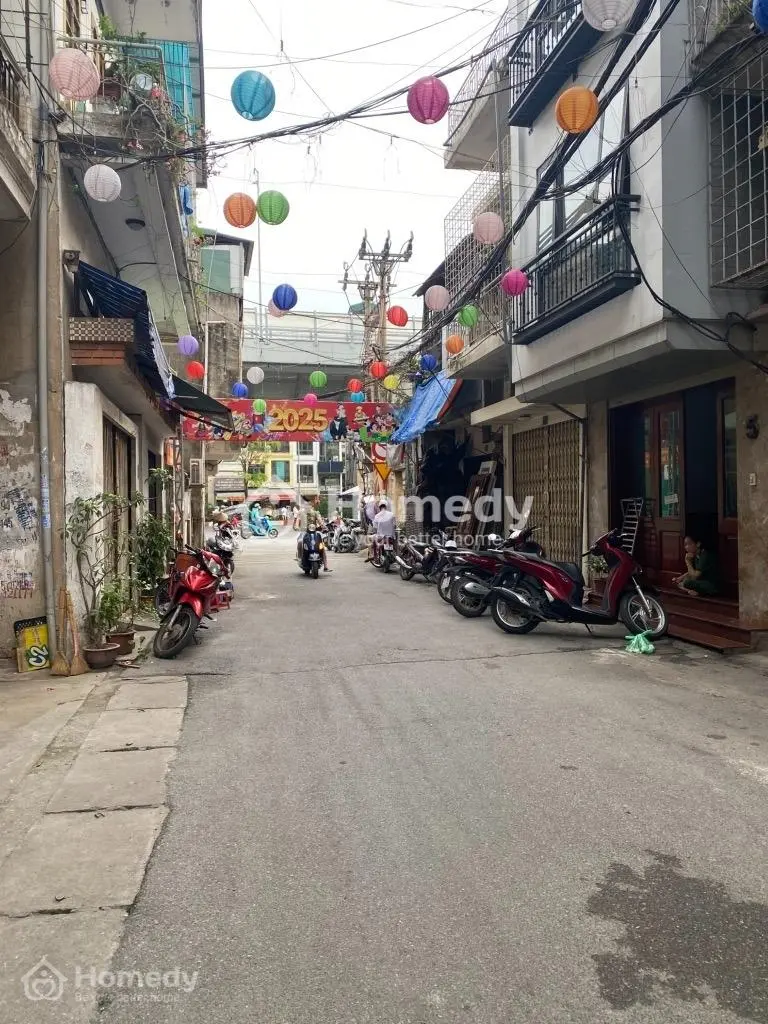 Bán Nhà Ngay Ngã Tư Chợ Mơ - Minh Khai - Hai Bà Trưng - 5 Tầng - Thang Máy - Giá 13,95 Tỷ
