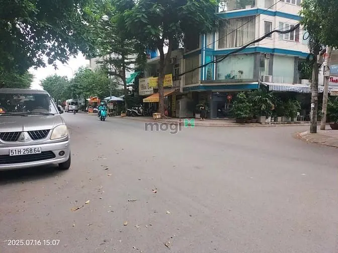 6038854 ảnh đại diện 1