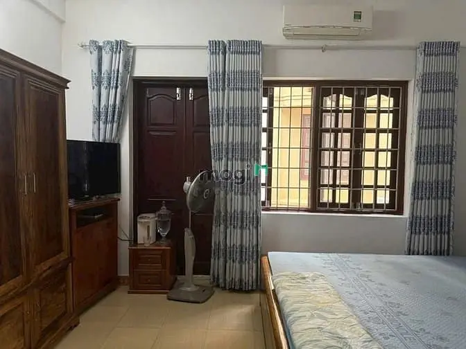 Nhà Hoàng Quốc Việt - Cầu Giấy
