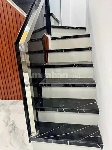 Chính Chủ Bán Gấp Nhà Hẻm 242/..Đường Nguyễn Thị Thập Ftân Quy Q7