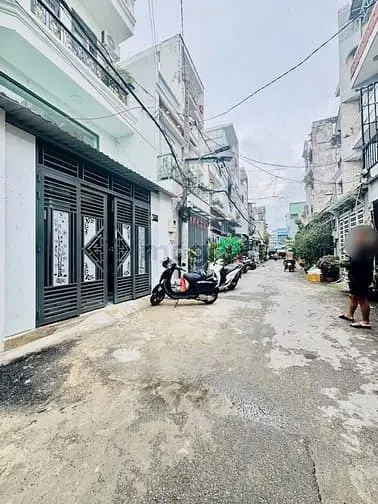 6038982 ảnh đại diện 1
