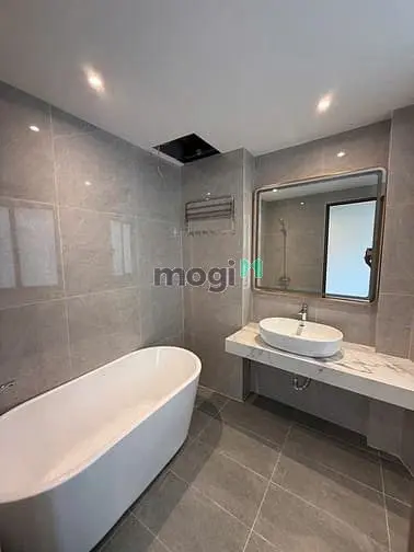 Bán Nhà Nguyễn Khánh Toàn 64M2, 7T, Mt 5.6M, Phân Lô, Tm, Gara, 19.6 T