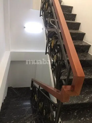 Bán Nhà Hẻm Xe Tải Lê Văn Sỹ Q3 , 7,5X9M, Trệt 4 Lầu , 11,5 Tỷ Tl