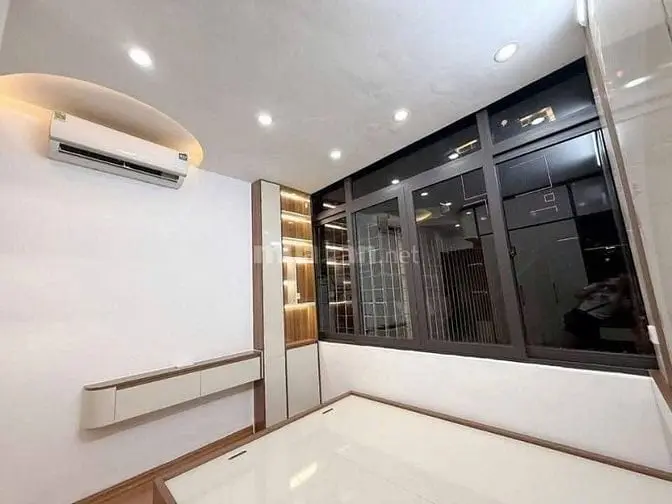 6039213 ảnh đại diện 1