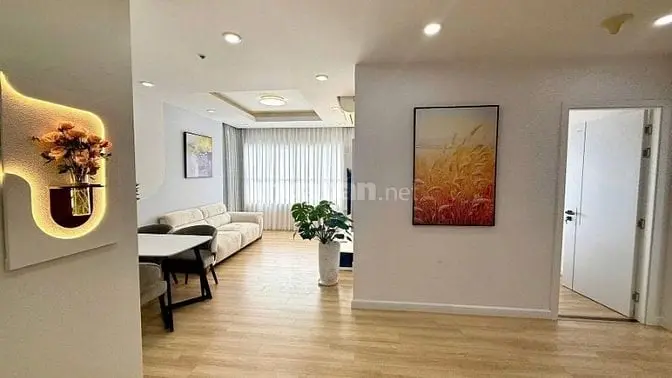 Chị Khách Đẹp Cân Bán Gấp Căn Hộ Siêu Đẹp-Định Cư Nước Ngoài