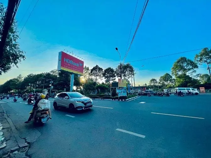 Mặt Tiền Phạm Văn Thuận 27,5 Tỷ 286M2 Ngang 10M Đẹp Ngay Quảng Trường